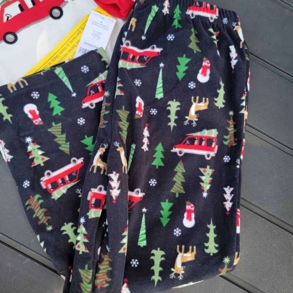 2/$20 NWT Carter's Holiday Pajamas 8
